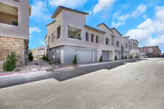 Photo #2: 2632447 Listing 