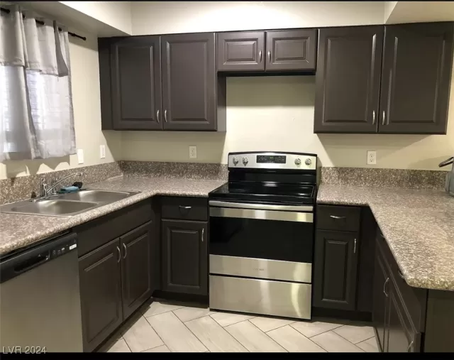 MLS: 2632499 Condo For Sale