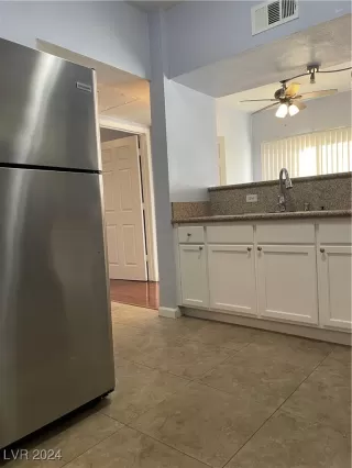 Photo #5: 2632506 Listing 