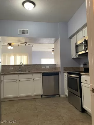 Photo #6: 2632506 Listing 