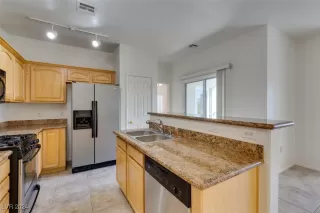 Photo #6: 2632522 Listing 