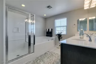 Photo #5: 2632536 Listing 