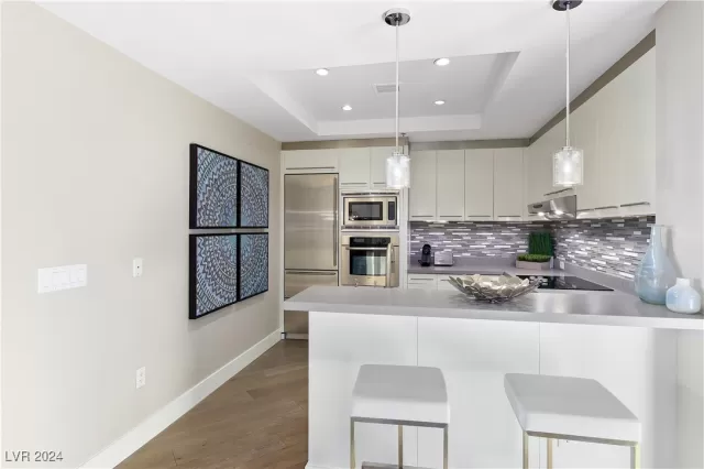 MLS: 2632553 Condo For Sale