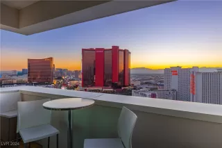 Photo #2: 2632553 Listing