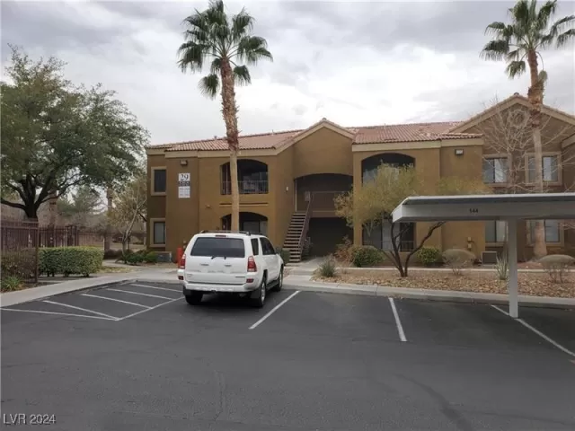 MLS: 2632564 Condo For Sale