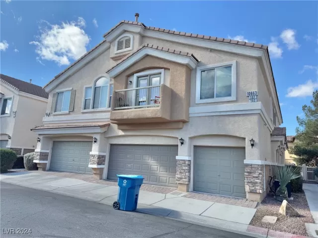 MLS: 2632570 Condo For Sale