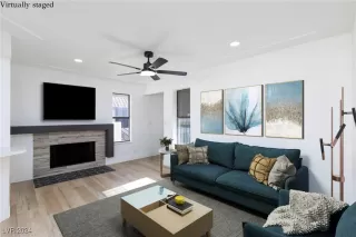 Photo #4: 2632591 Listing