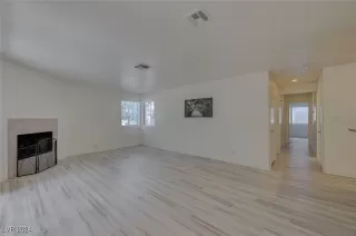 Photo #5: 2632594 Listing 