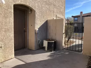 Photo #2: 2632608 Listing 