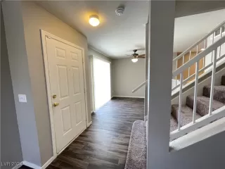 Photo #3: 2632608 Listing 