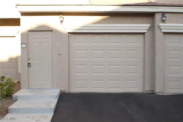 MLS: 2632610 Condo For Sale