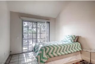 Photo #1: 2632635 Listing 