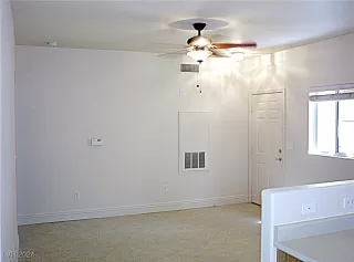 Photo #2: 2632636 Listing