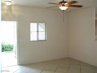 Photo #4: 2632636 Listing
