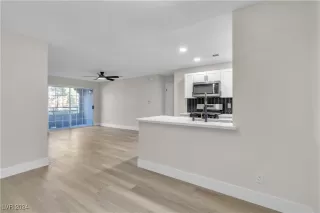 Photo #4: 2632646 Listing 