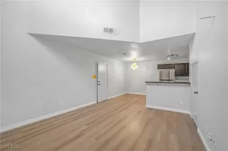 Photo #6: 2632689 Listing 