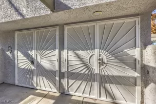 Photo #4: 2632707 Listing