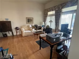 Photo #2: 2632721 Listing 