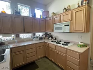 Photo #3: 2632721 Listing 