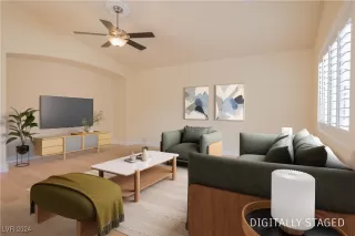 Photo #4: 2632726 Listing