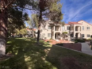 Photo #1: 2632738 Listing 