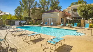 Photo #4: 2632746 Listing 