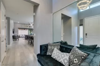 Photo #6: 2632751 Listing 