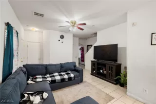 Photo #4: 2632759 Listing 