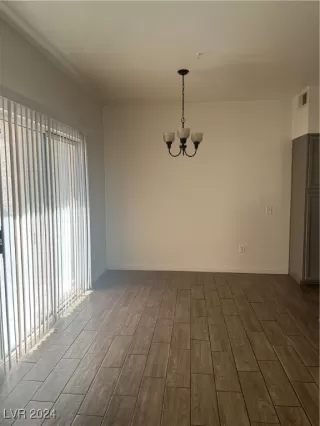 Photo #4: 2632776 Listing