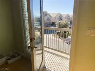 Photo #5: 2632780 Listing 