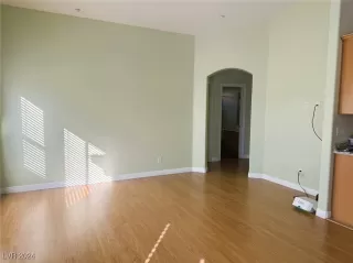 Photo #6: 2632780 Listing 