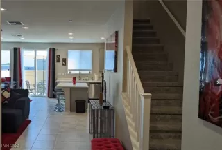 Photo #2: 2632817 Listing 