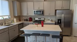 Photo #4: 2632817 Listing 