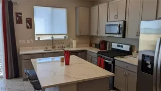 Photo #5: 2632817 Listing 