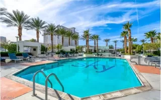 Photo #5: 2632824 Listing 