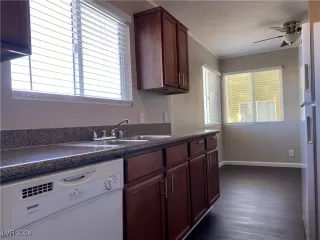 Photo #1: 2632862 Listing 