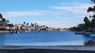 Photo #3: 2632865 Listing 