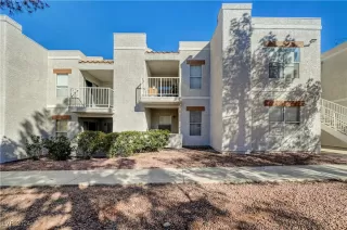 Photo #2: 2632873 Listing