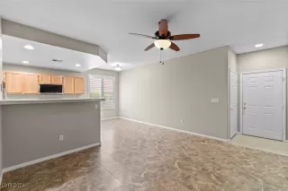 Photo #2: 2632936 Listing