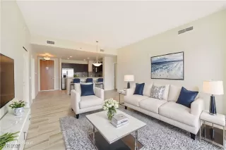 Photo #2: 2632972 Listing 