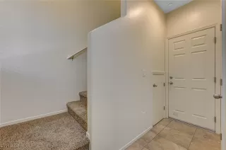 Photo #5: 2632979 Listing 