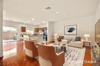 Photo #1: 2632980 Listing 