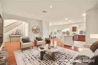 Photo #2: 2632980 Listing 