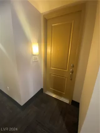 Photo #1: 2632982 Listing 