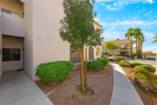 Photo #1: 2632988 Listing