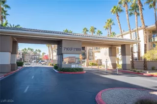 Photo #2: 2632999 Listing