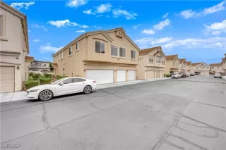 Photo #2: 2633011 Listing 