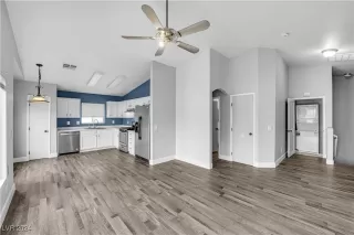 Photo #4: 2633011 Listing 