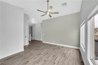 Photo #5: 2633011 Listing 