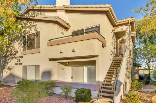 MLS: 2633067 Condo For Sale